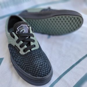 VANS x Harry Potter Slytherin- Era sneaker. Women's 5.5 men's 4
